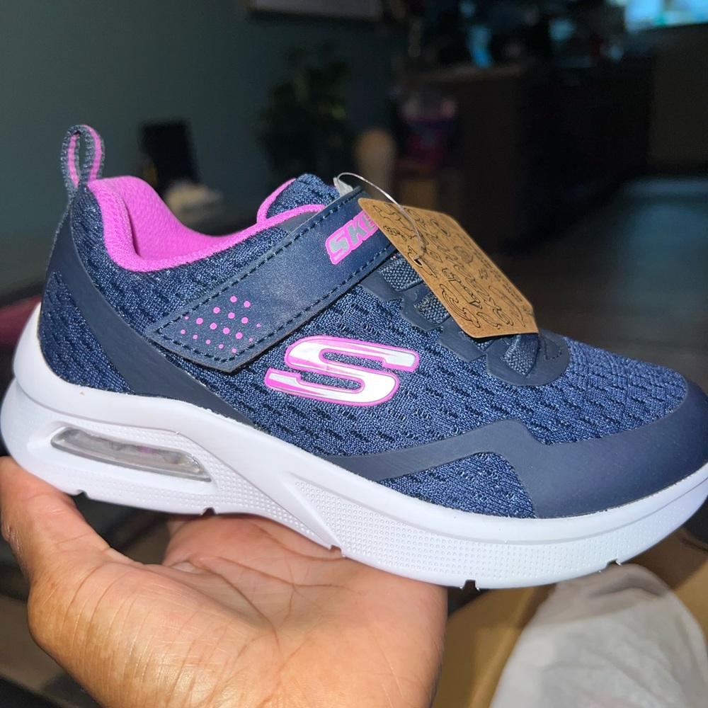 Size 12 girl sketchers brand new